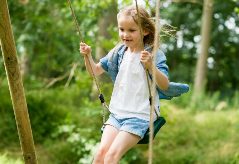 Choosing the right swing set in Australia